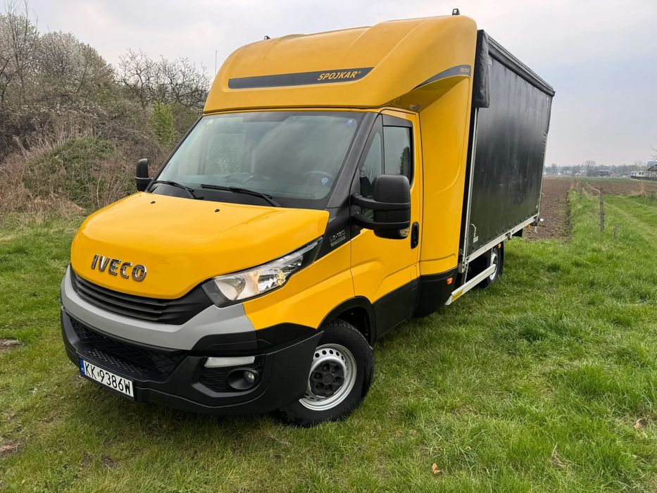 Iveco DAILY 35S18  IVECO 3.0 35S18 / VAT 2 / Automat / 8 EP / Polski Salon / Twin Cabin
