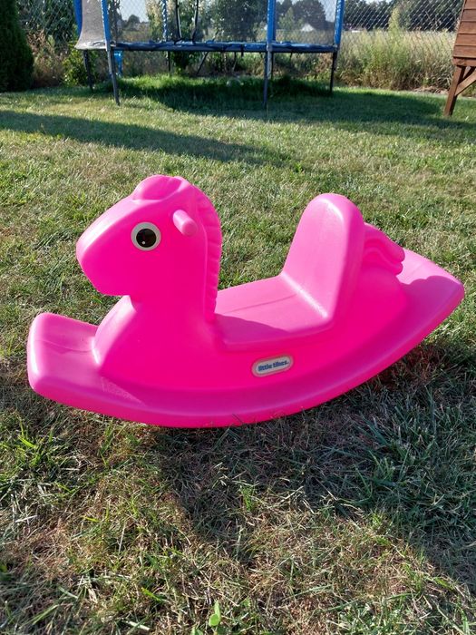 Konik koń na biegunach Little tikes