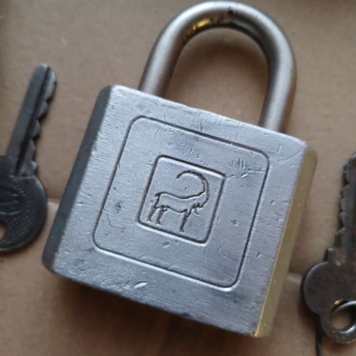 Продам навесные замки (радянських часів)