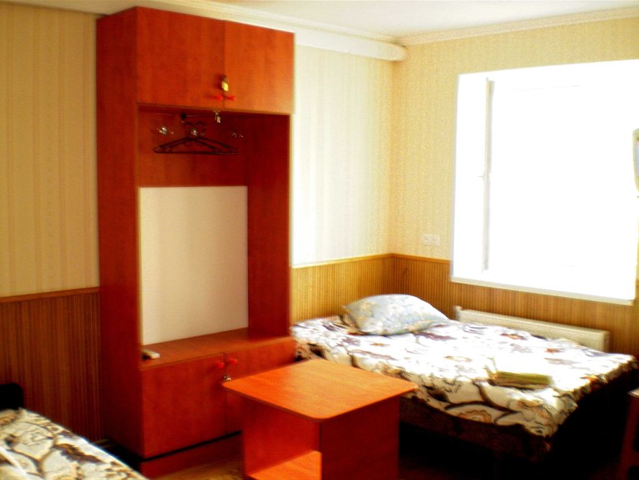 Студия, 1 -я Слободская, 17А,угол пр. Центральный, 1/1, 3 кровати доку