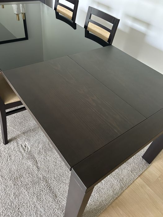 Mesa de Jantar Extensivel com 4 cadeiras