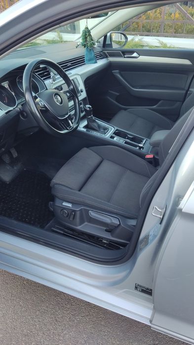 Продам автомобіль Volkswagen Passat B8