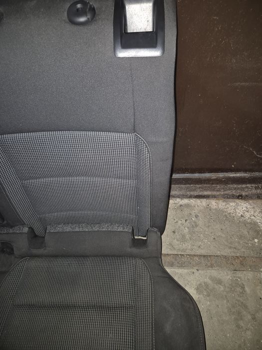 задне сидіння гольф 6