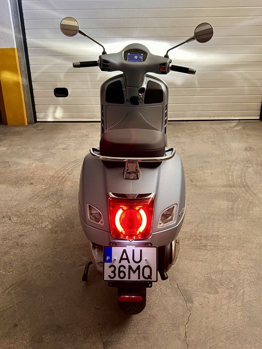 Vespa 300 SuperTech