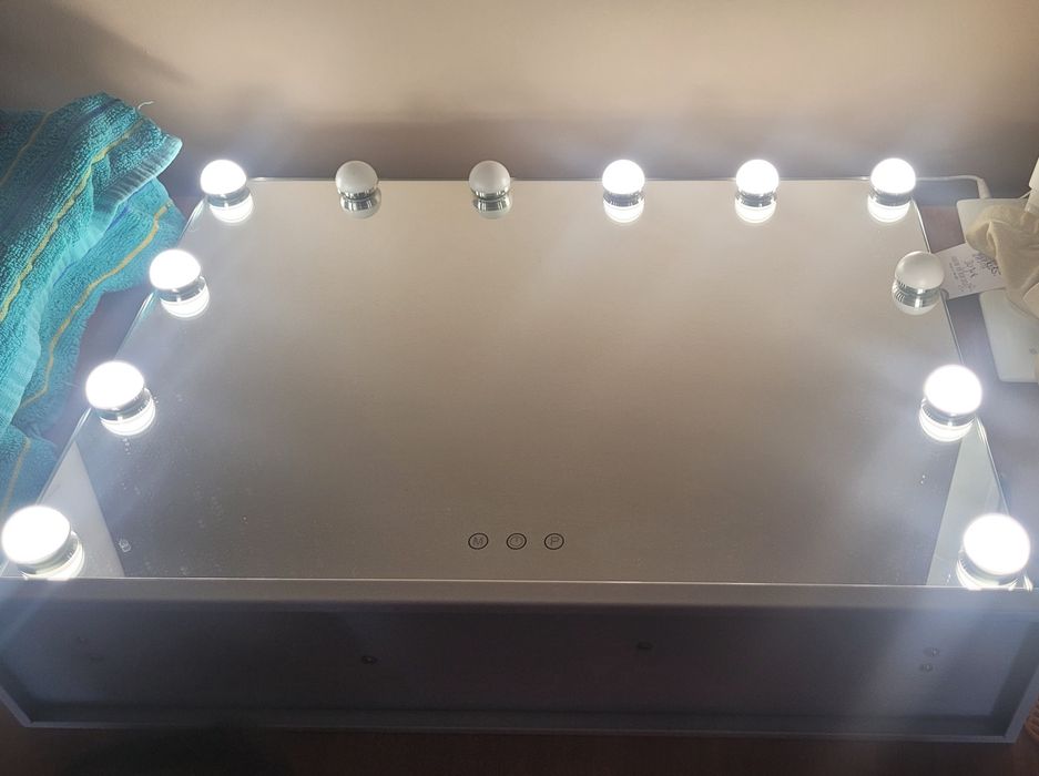 Lustro led lustro do makijazu