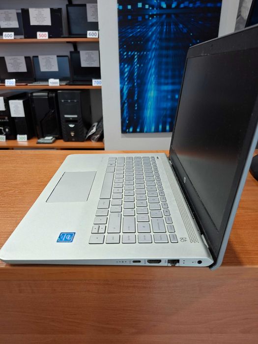 Laptop HP 14 DDR4 SSD Windows 11