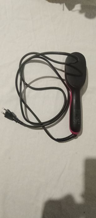 Escova alisadora de cabelo Rowenta