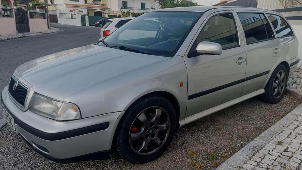 Skoda octavia 1m 110cv asv