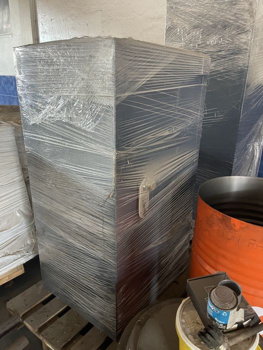 Cofres grandes (deslocacao da responsabilidade do comprador)