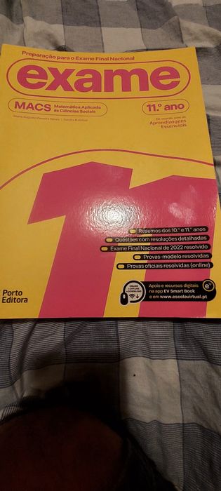 Livros escolares atividades 10.ano e 11.ano