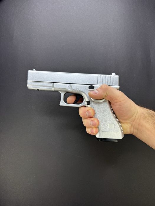 Іграшковий металевий Глок 17 silver - v20