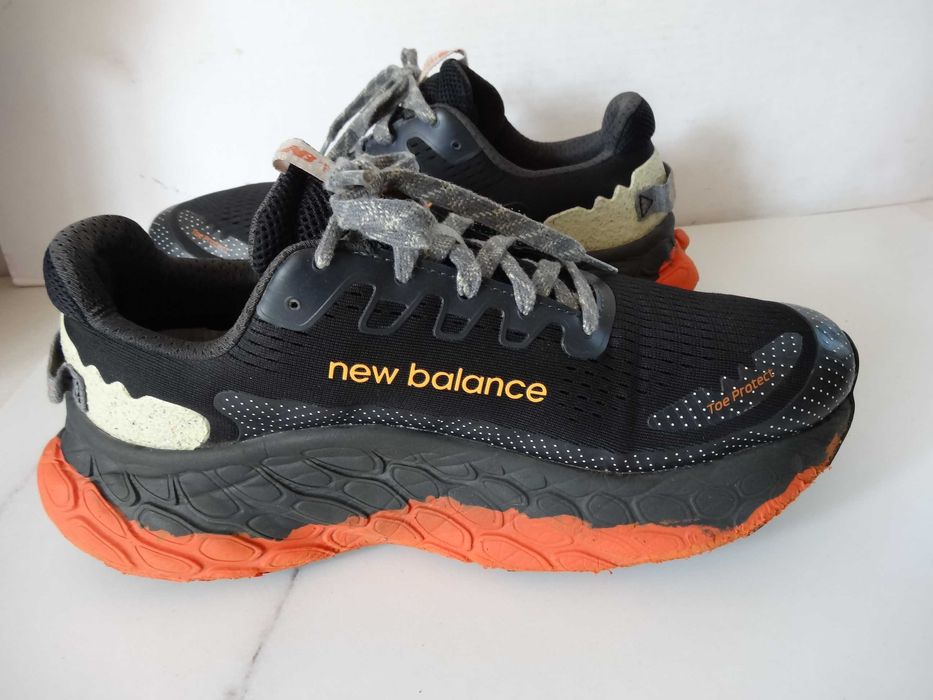 Buty NEW BALANCE Fresh Foam X MORE TRAIL v3 roz 44,5 Vibram Bieganie