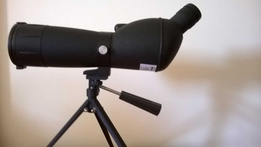 Telescópio terrestre