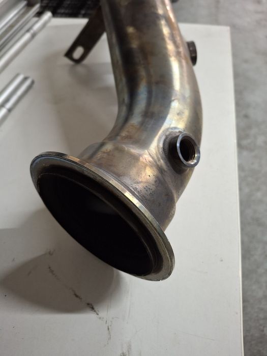 Downpipe BMW  RM Motors