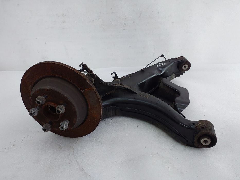 Braço de suspensão trás direito MERCEDES-BENZ Vito (W447)