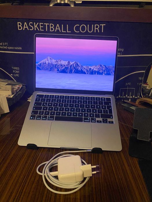 Apple Macbook AIR M4 13.6"