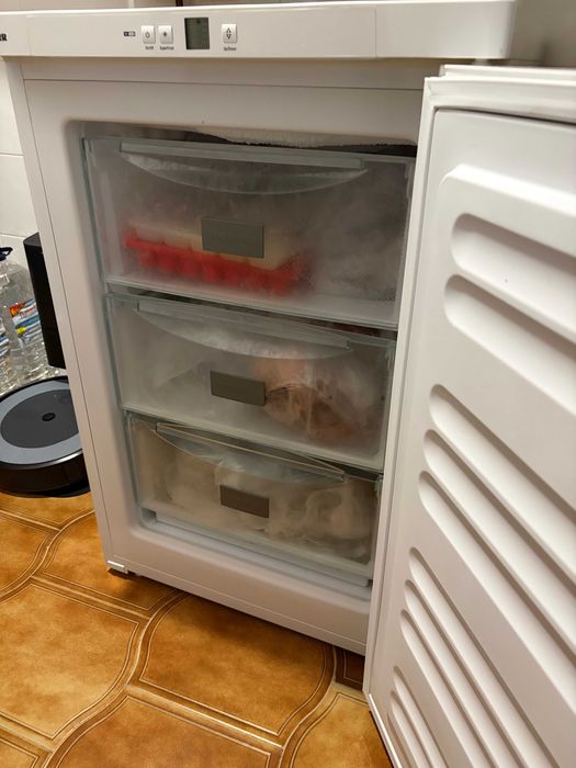 Arca Vertical Liebherr GP 1213 – Como Nova