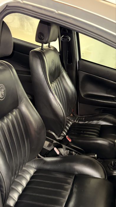 Alfa romeu 147 em bom estado sem supresas mecanicas