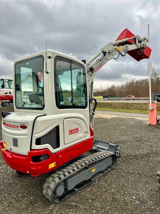 Nowa Takeuchi TB225 V3 Powertilt Rozsuwane podwozie 2,4t/TB325R