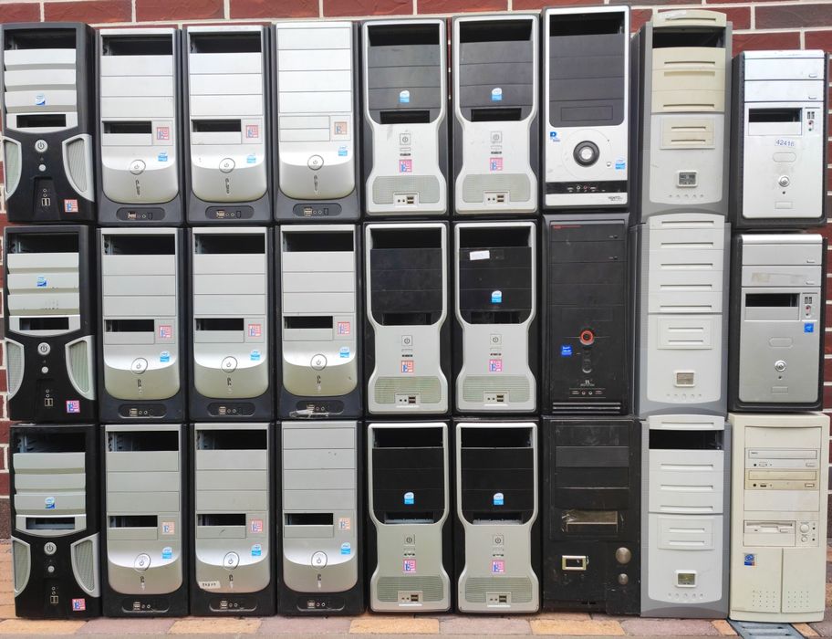 Компьютерные корпуса ATX mATX. Есть количество