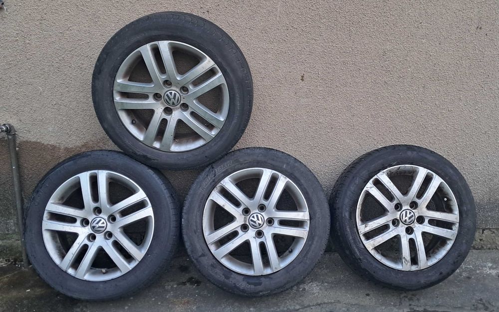 Komplet Koła Felgi Alufelgi VW + opony 205/55 R16"