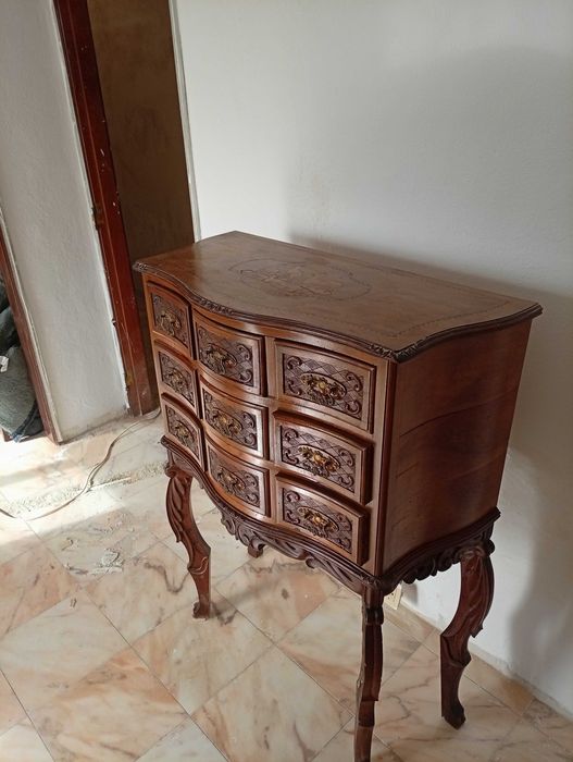 Mobília antigo vintage