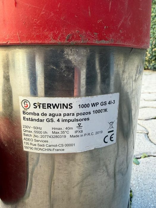 Bomba de água submersível limpa