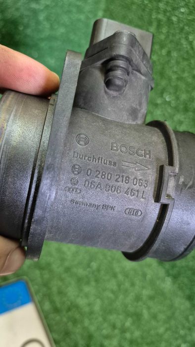 Medidor Massa Ar 1.8T Audi A4 B5 B6 B7 A3 8L TT 06A906461L Bosch 0280218063
