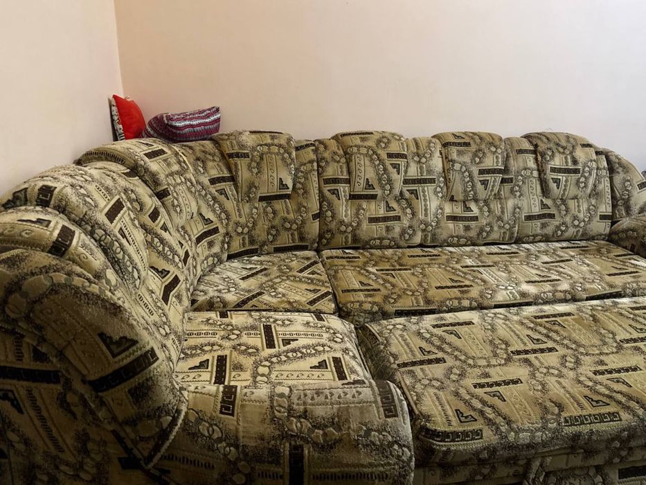 Диван великий з топером !