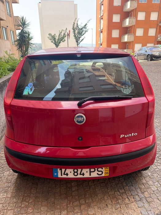 Fiat Punto económico, direção assistida, manutenção em dia, pronto a andar