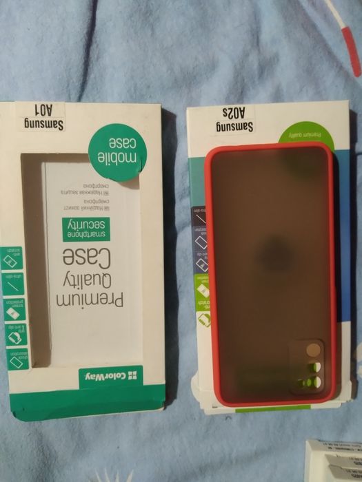 Продам чехли на телефон Самсунг А 02S в гарному стані