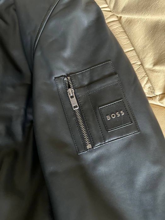 Кожаная куртка Boss