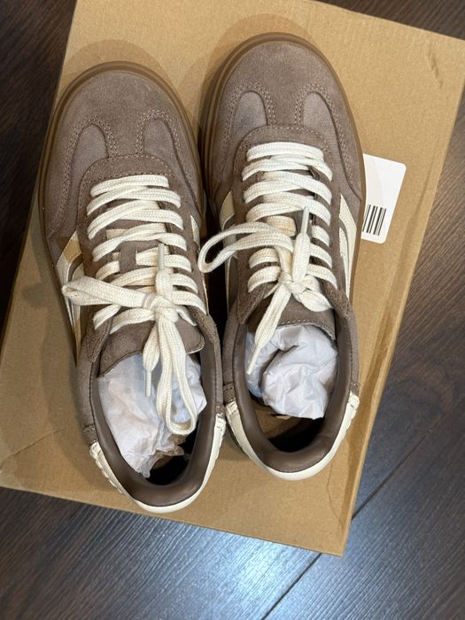 Коричневі кросівки Steve madden