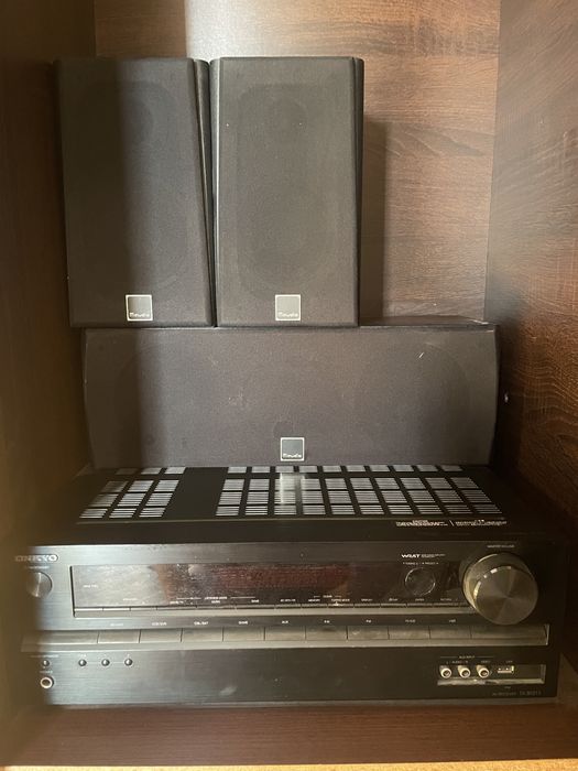 Amplituner Onkyo tx-sr313