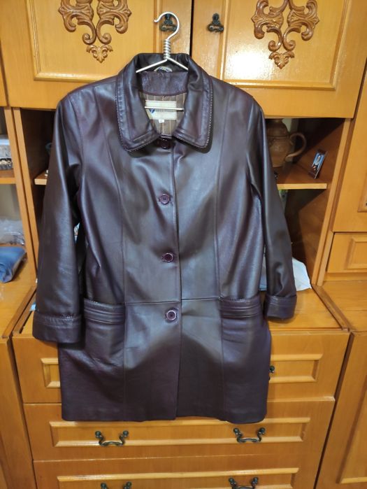 Женская кожаная куртка