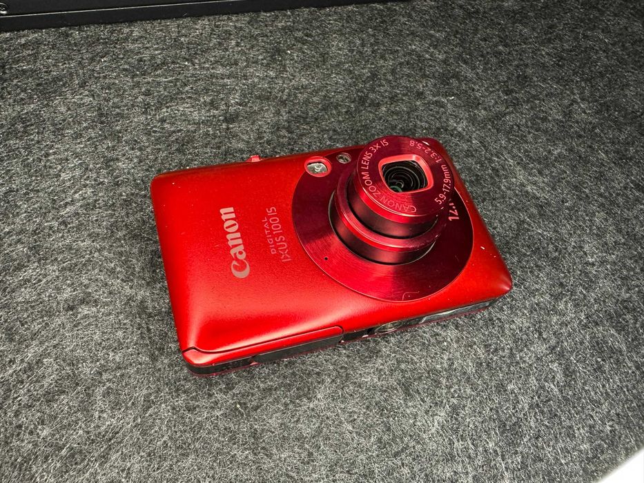 Aparat cyfrowy Canon Digital Ixus 100 IS Y2k retro