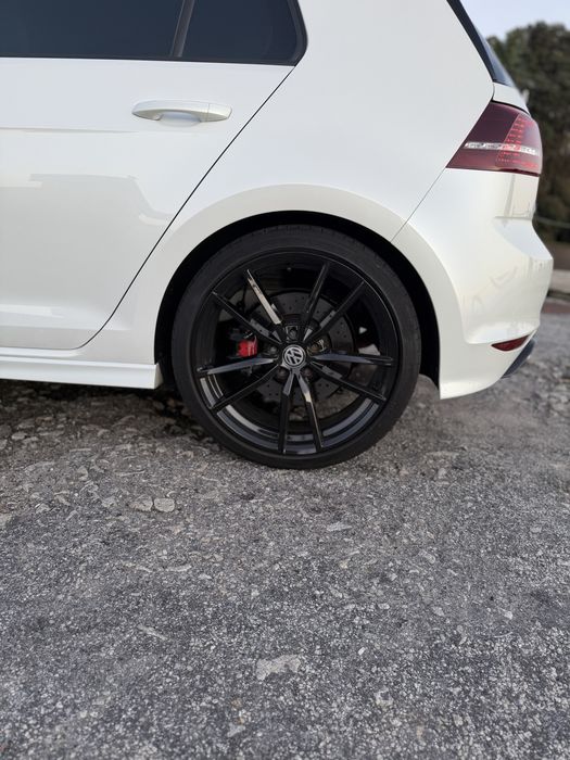 Volkswagen Golf 7 R DSG