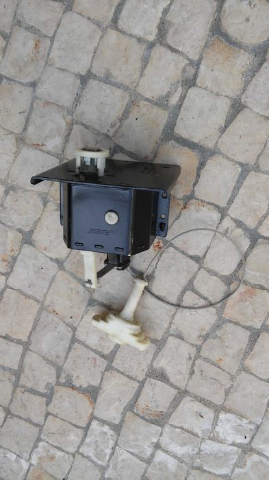 Elevador suporte roda pneu suplente Ford Galaxy VW Sharan S. Alhambra