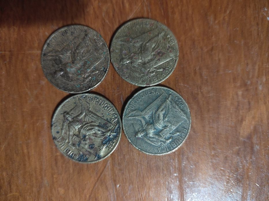 Notas moedas antigas