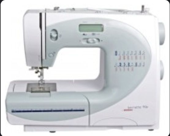 Швейну машинку Bernina 90