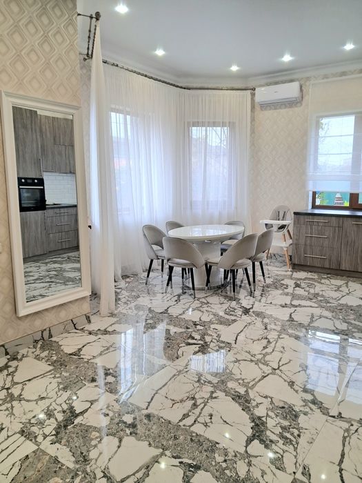 Новый дом с ремонтом район Чубаевки