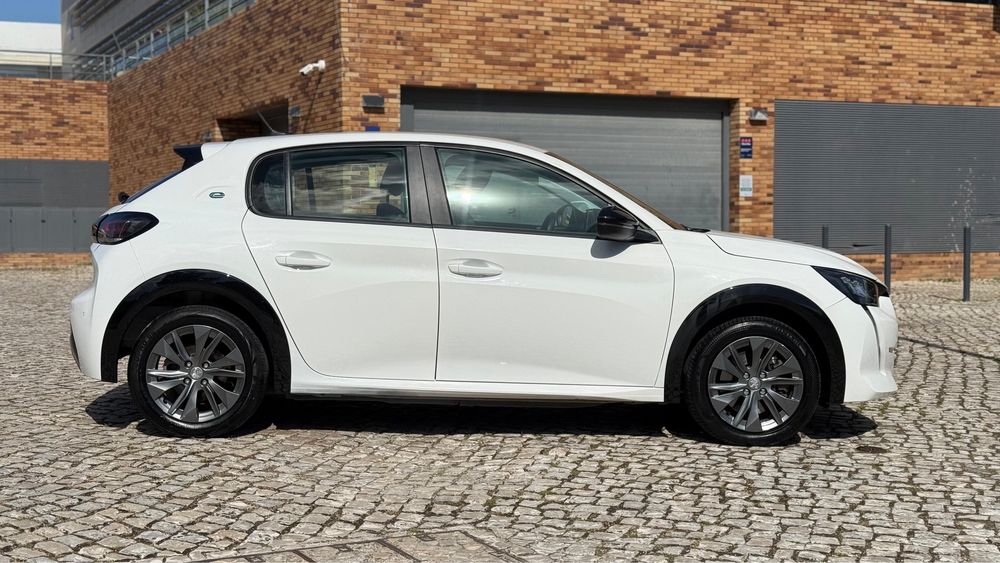 Peugeot e-208 50 kWh