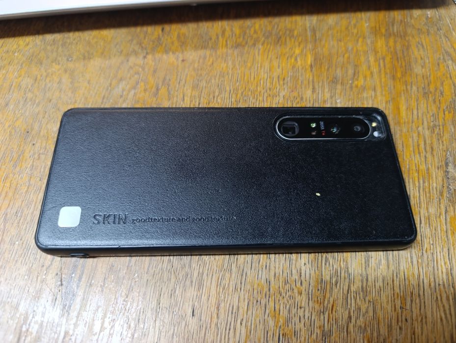 Смартфон Sony Xperia 1 IV 12/512GB Black