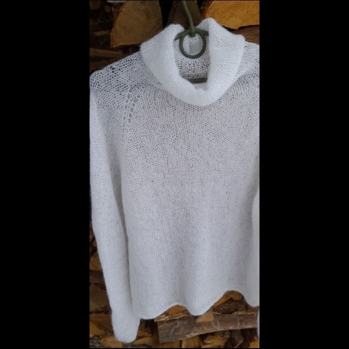 Кофта павутинка з коміром