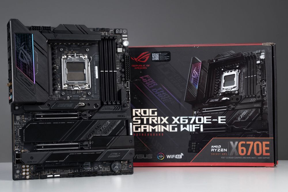 Материнська плата Asus STRIX X670E-E GAMING WIFI/Гар 3 міс/SiliconFox