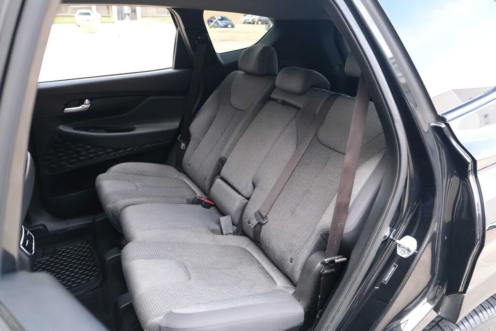 Hyundai Santa Fe      2020