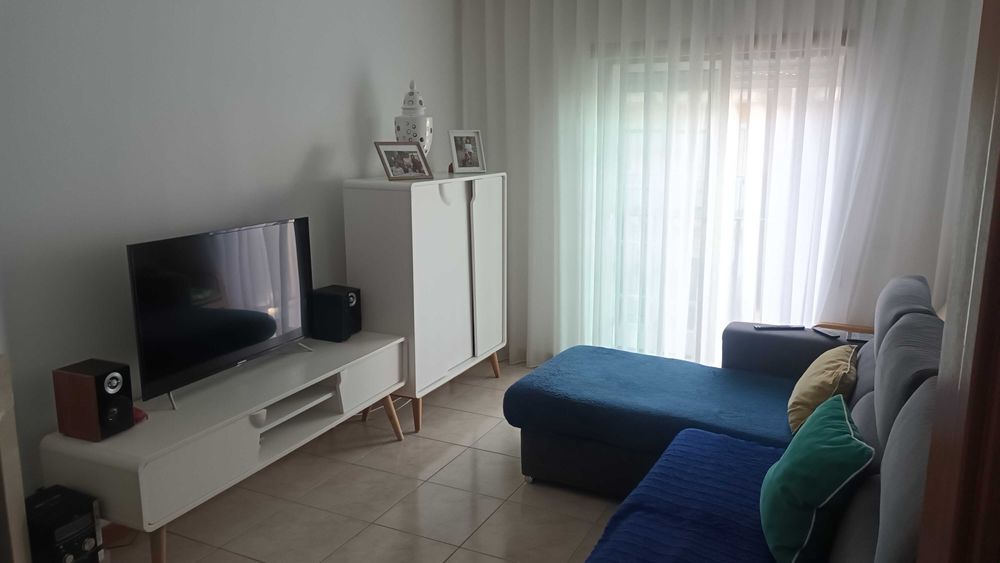Apartamento T2+1 equipado e mobilado