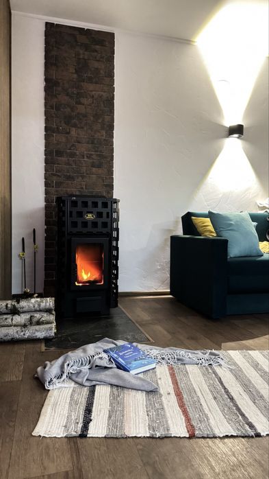 Відпочинок у будиночку Кременчук/Будинок біля озера