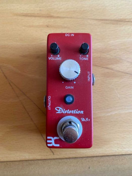 Hotone SoulPress, Mooer Acoustikar, ENO Ds-1, Joyo Vintage Phase