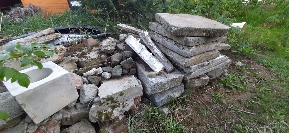 Gruz oddam za darmo
